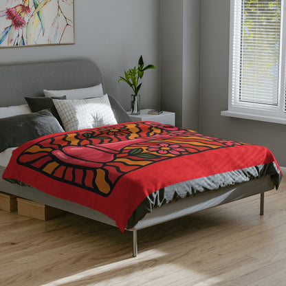 Queen's Corner Velveteen Microfiber Blanket - Cozy Chess-Inspired Decor